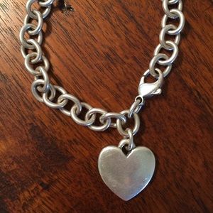 James Avery Cable Bracket with Heart